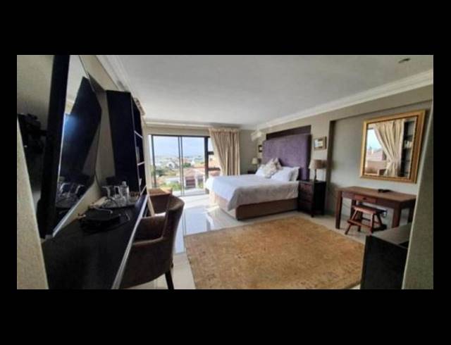 8 BEDROOM HOUSE FOR SALE IN MYBURGH PARK